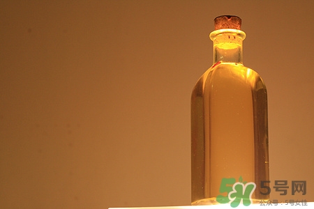 橄榄油的好处,橄榄油喝了有什么好处 橄榄油的好处,橄榄油喝了有什么好处