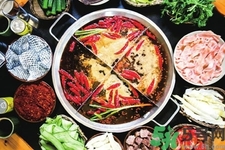 吃完火锅舌苔发黑,吃火锅舌头变黑