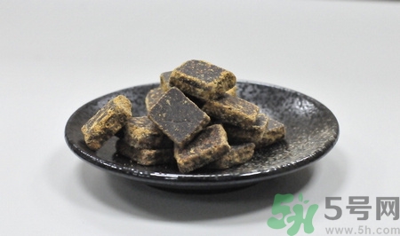 女人一天中什么时候喝蜂蜜水最好,女人一天中什么时候喝红糖水好