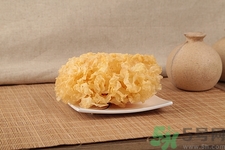 燕窝的营养价值及功效作用,燕窝的营养价值和银耳的营养价值一样吗