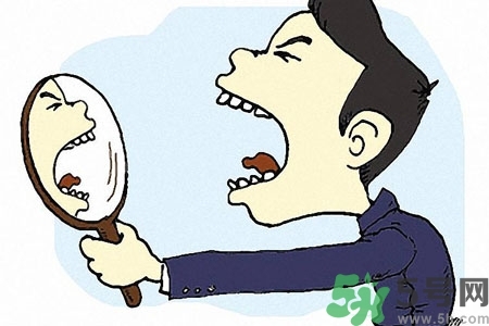 为什么吃了口香糖口就不会臭,吃完口香糖嘴巴很臭