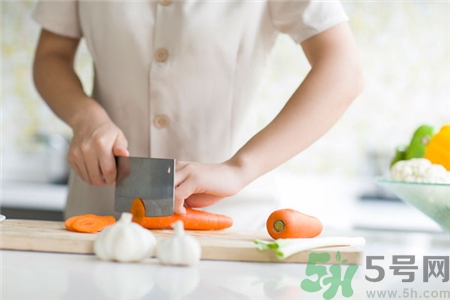 手上的蒜味怎么去除,手上有蒜味怎么才能处理呢?