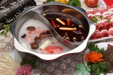 湿气重能吃火锅吗,火锅吃多了湿气重吗