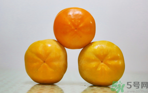 黄柿子不能和什么一起吃?,黄柿子不能和什么一起吃相克 黄柿子不能和什么一起吃?,黄柿子不能和什么一起吃相克