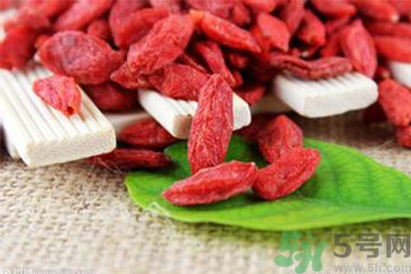 高血压能吃枸杞吗?,高血压能吃枸杞吗高血压能吃大枣吗