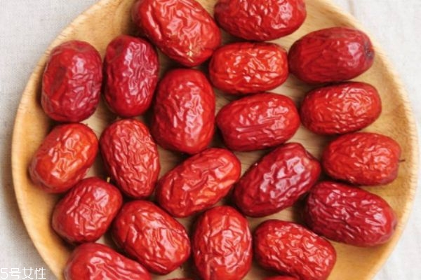 灰枣有什么营养价值呢(灰枣的营养价值是什么) 灰枣有什么营养价值呢(灰枣的营养价值是什么)