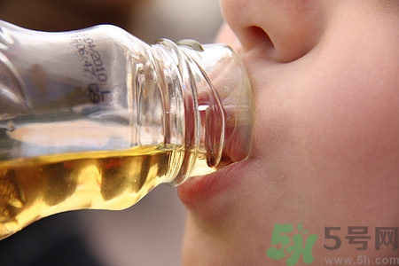 女性喝石榴汁的好处,常喝石榴汁有什么好处