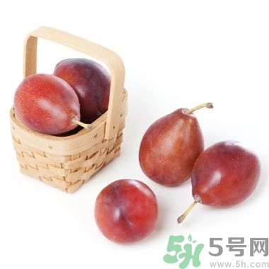 西梅是碱性还是酸性,西梅干是酸性还是碱性的 西梅是碱性还是酸性,西梅干是酸性还是碱性的