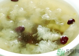 银耳怎么挑选好坏,银耳怎么挑选软糯的