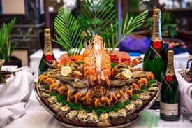 怎么辨别组装生蚝和真生蚝,组装生蚝的肉从哪里来的