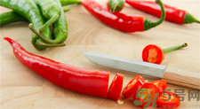 吃辣椒就胃疼怎么回事,一吃辣就胃疼怎么回事