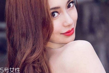 雅诗兰黛380和333哪个好看,雅诗兰黛口红310好看吗