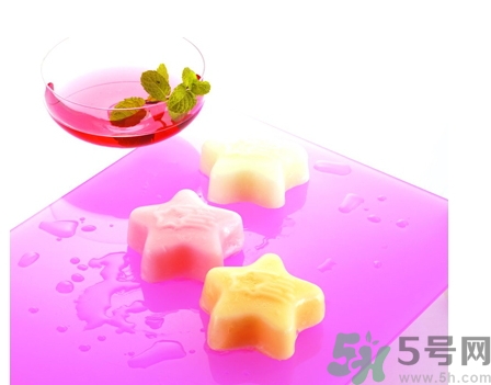 两岁宝宝可以吃月饼吗,宝宝可以吃月饼吗 两岁宝宝可以吃月饼吗,宝宝可以吃月饼吗