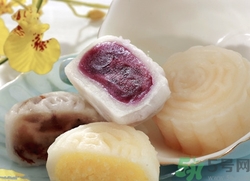 冰皮月饼属于广式月饼吗,冰皮月饼是什么