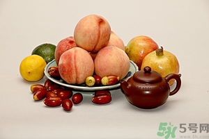 苹果和桃子能一起煮吗?,桃子和苹果可以一起煮着吃吗