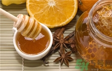 蜂蜜用开水冲还是温水比较好,早上一杯蜂蜜水好吗