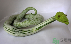 孕妇吃蛇果有什么好处,孕妇吃蛇果对胎儿好吗 孕妇吃蛇果有什么好处,孕妇吃蛇果对胎儿好吗