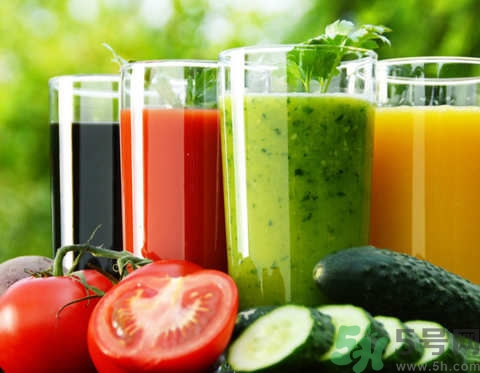 蔬菜汁可以空腹喝吗,空腹可以喝果汁或者蔬菜汁吗 蔬菜汁可以空腹喝吗,空腹可以喝果汁或者蔬菜汁吗