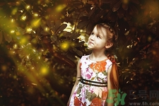 长雀斑吃什么能改善,吃什么会长雀斑 长雀斑吃什么能改善,吃什么会长雀斑