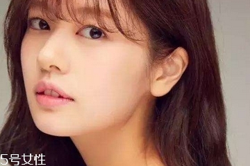 卷发洗过头后不吹可以吗,卷发洗了要吹干还是不吹