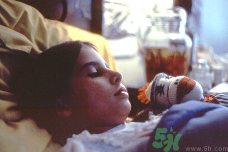 橘子对感冒有好处吗,吃橘子对感冒有帮助吗