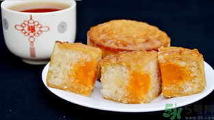 月饼吃多了的危害,月饼吃多了的危害幼儿园