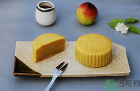 吃月饼会导致血糖升高吗,糖醇月饼是无糖的吗 吃月饼会导致血糖升高吗,糖醇月饼是无糖的吗