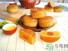 咸鸭蛋为什么会流油?,咸鸭蛋为什么会流油视频