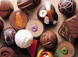 关于吃巧克力的幽默说说,关于吃巧克力的唯美句子 关于吃巧克力的幽默说说,关于吃巧克力的唯美句子