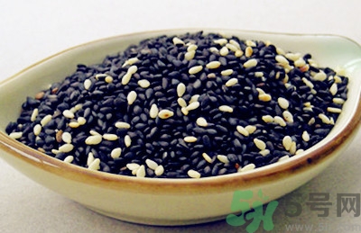 芝麻的热量是多少大卡,芝麻的热量是多少 芝麻的热量是多少大卡,芝麻的热量是多少