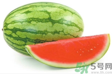 口腔溃疡能不能吃西瓜霜含片,口腔溃疡能不能吃西瓜霜