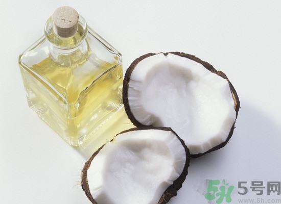 椰子油的功效和作用及食用方法,椰子油的功效和作用及禁忌