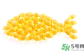 宝宝多大开始补充鱼肝油,宝宝多大开始补充鱼肝油和DHA