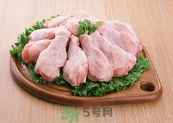 一斤鸡肉的热量是多少千卡,一斤鸡肉的热量是多少