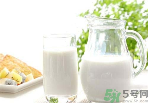 得了带状疱疹可以喝牛奶吗,带状疱疹能喝茶吗