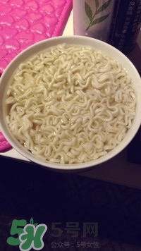 火鸡面的做法步骤,火鸡面咋做?