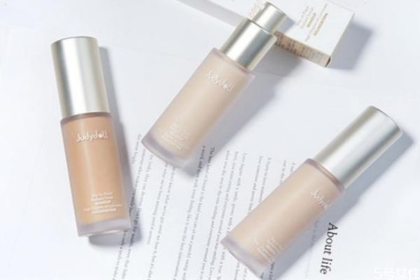 橘朵粉底液怎么用不长痘,橘朵粉底液怎么用