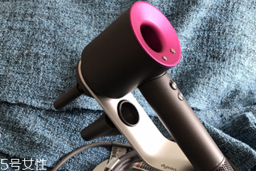 名创优品指甲油多少钱,名创优品涉事指甲油是哪款 名创优品指甲油多少钱,名创优品涉事指甲油是哪款