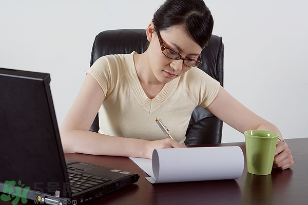 成绩很不稳定怎么回事,成绩差的原因 成绩很不稳定怎么回事,成绩差的原因