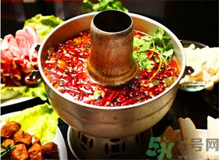 炒麻辣火锅底料的做法,麻辣烫锅底料的配料和炒制方法