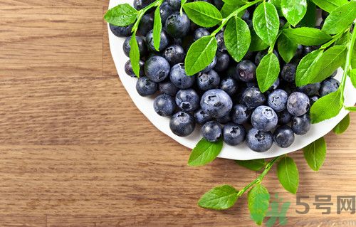 蓝莓的选购方法,蓝莓的选购