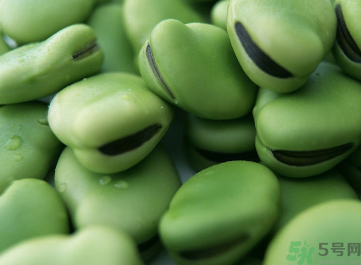 哪些属于碱性食物,碱性蔬菜,碱性食物包括哪些食物和蔬菜