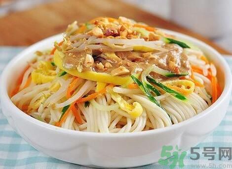 凉面的做法有哪些,凉面的做法简单做法