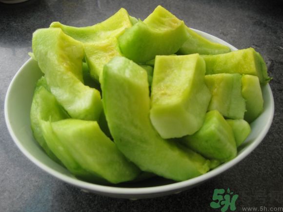 香瓜的营养价值及功效,香瓜的营养价值和食用功效