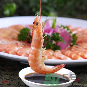 吃香瓜要注意什么,吃香瓜禁忌 吃香瓜要注意什么,吃香瓜禁忌