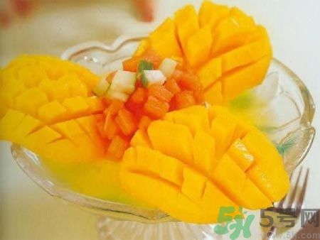 吃芒果长痘痘是怎么回事,吃芒果会长痘痘吗