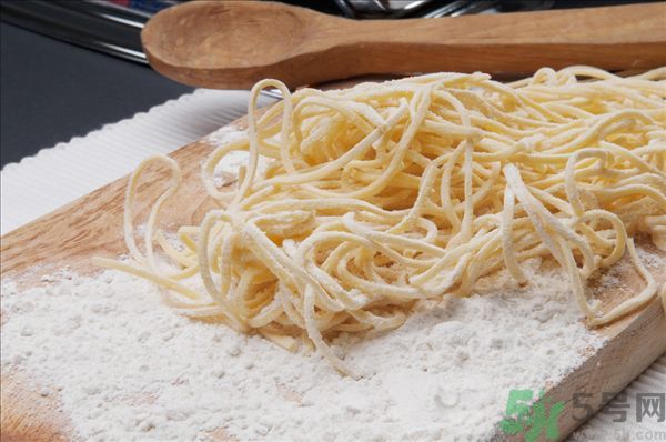 胃不好不能吃面条,胃不好吃面条可以吗 胃不好不能吃面条,胃不好吃面条可以吗