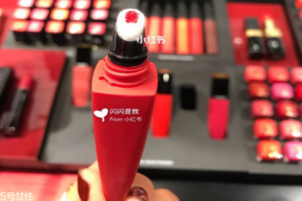 女生短发染什么颜色比较好看,短发染什么颜色显洋气