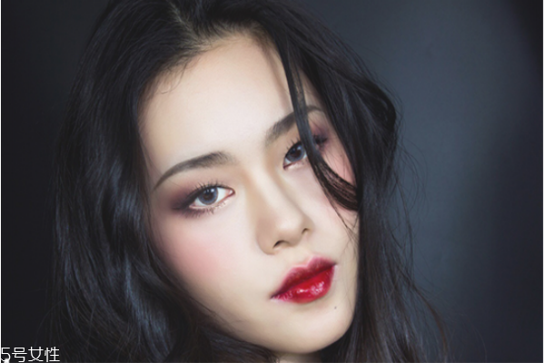 复古妆怎么画,复古妆怎么画步骤图片