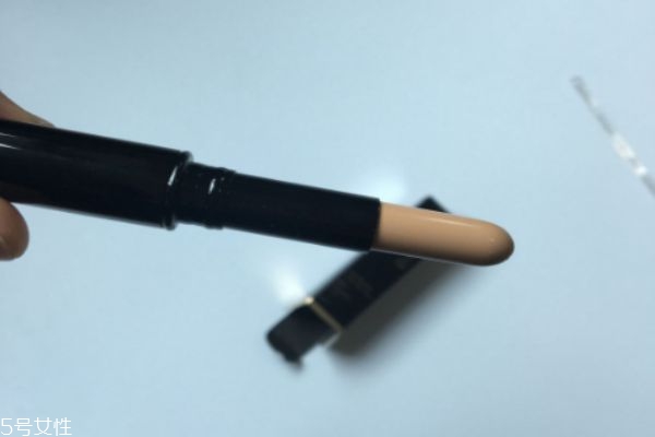 什么遮瑕笔遮瑕效果好,遮瑕笔推荐